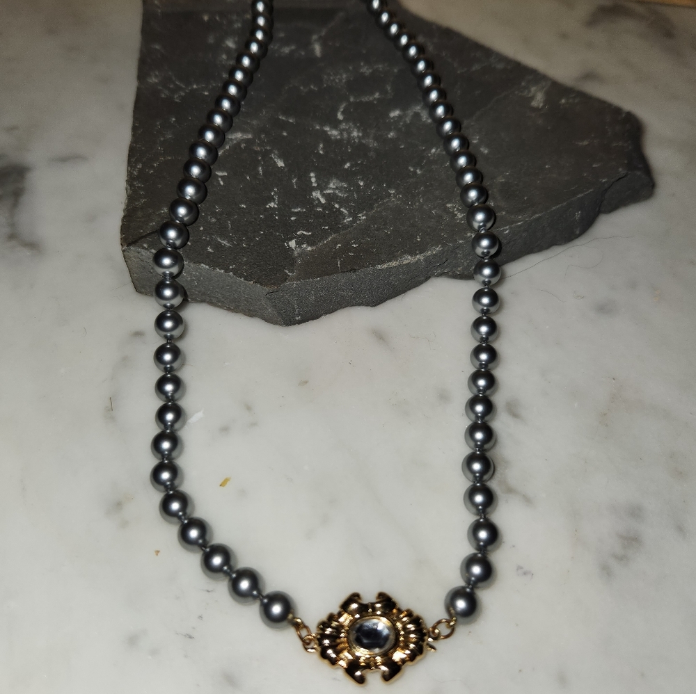 Vtg. Giovanni Torlonia Necklace with Beautiful Clasp